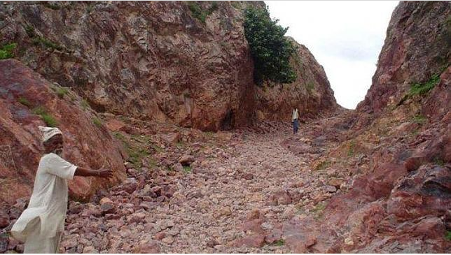 Dashrath Manjhi